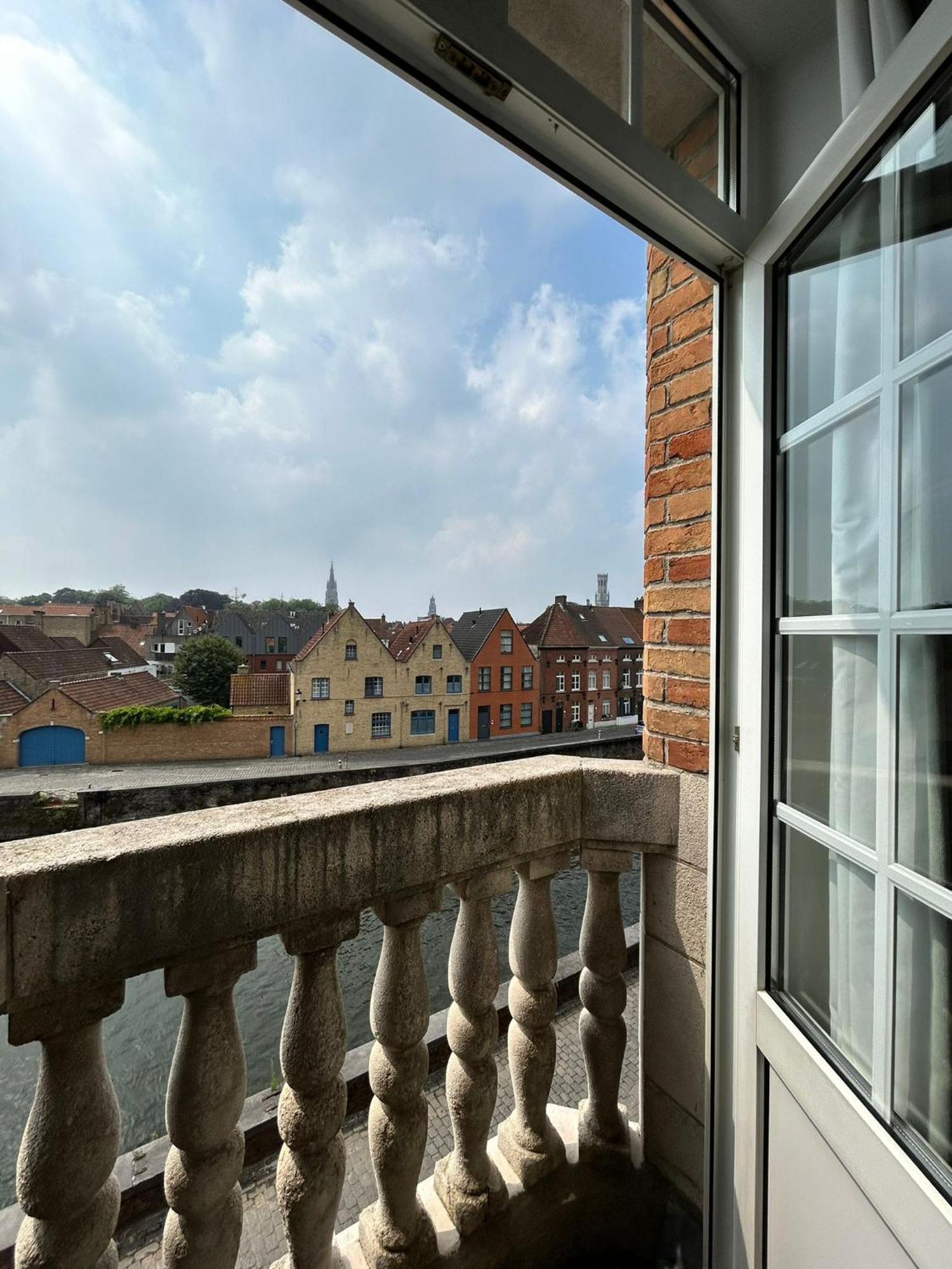 B&B Contrast Brujas Exterior foto